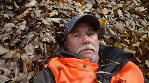 « Ça canardait dans tous les sens, on a dû se mettre à plat ventre » : deux cueilleurs de champignons toulonnais piégés en pleine battue aux sangliers